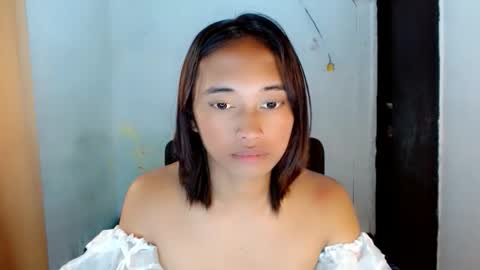 Ellie online show from 03/28/26, 03:50