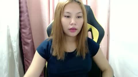 ur_small_girl online show from 02/25/26, 03:05