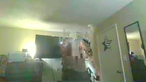 Snapshot of ur_zaddy4now chatting on 12/19/24, 12:34 ur_zaddy4now online show from 12/19/24, 12:34