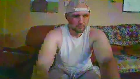Snapshot of ur_zaddy4now chatting on 01/15/25, 09:02 ur_zaddy4now online show from 01/15/25, 09:02