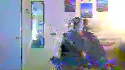 Snapshot of ur_zaddy4now chatting on 01/19/25, 10:39 ur_zaddy4now online show from 01/19/25, 10:39