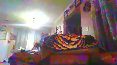 Snapshot of ur_zaddy4now chatting on 03/05/25, 07:38 ur_zaddy4now online show from 03/05/25, 07:38