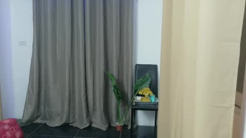 urasian_crisa online show from 11/03/25, 12:39