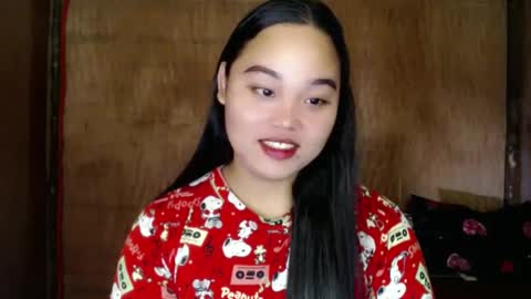 Snapshot of urasian_hotchix69 chatting on 12/10/24, 12:17 Lycah online show from 12/10/24, 12:17