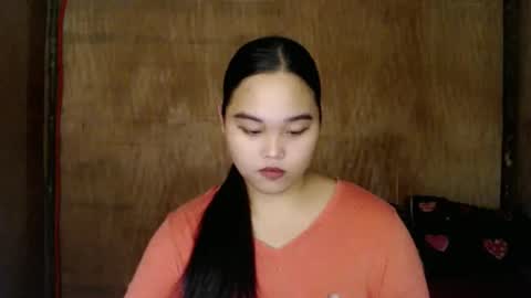 Snapshot of urasian_hotchix69 chatting on 12/12/24, 11:50 Lycah online show from 12/12/24, 11:50