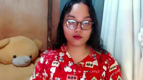 Lycah online show from 11/26/25, 08:32