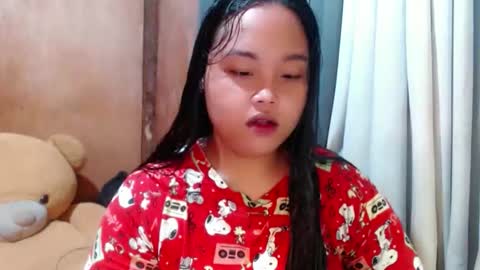 Lycah online show from 12/17/25, 10:54