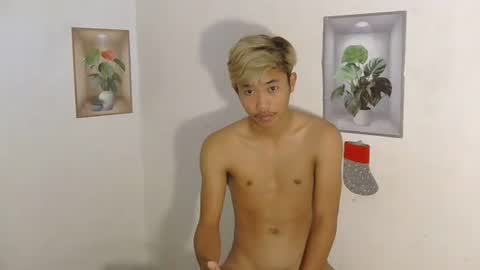 urasian_jomarie online show from 03/13/26, 10:27