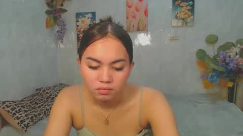 urasian_kat online show from 04/27/26, 07:56
