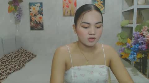 urasian_kat online show from 05/21/26, 07:10