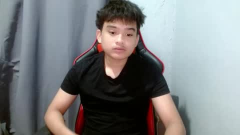 Snapshot of urasian_kentoyxx77 chatting on 09/30/25, 08:58 Kentoy online show from 09/30/25, 08:58