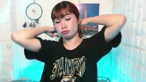 Shirley online show from 03/25/26, 04:46