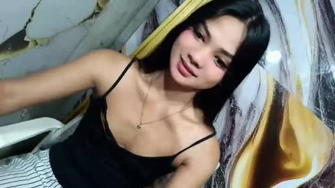 Snapshot of urasian_latinaxxx chatting on 07/16/26, 12:49 urasian_latinaxxx online show from 07/16/26, 12:49