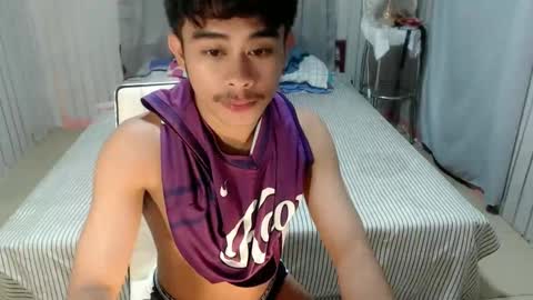 HI WE ARE NATHANIEL AND SEV online show from 11/24/25, 04:18