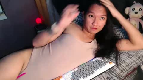 NEWRA  ALLISON online show from 02/23/26, 07:50