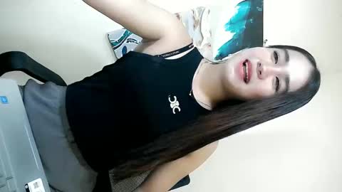 urasian_pinayjessaxxx online show from 05/26/26, 06:42