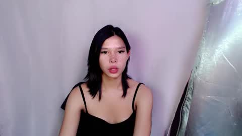 Snapshot of urasian_prettyjane chatting on 10/25/25, 02:41 Jane online show from 10/25/25, 02:41