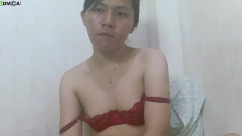 Snapshot of urasianlover69x chatting on 01/08/25, 09:21 rai online show from 01/08/25, 09:21