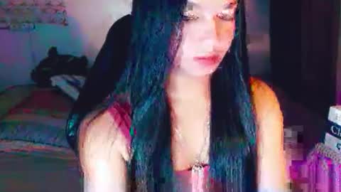 Elizabeth online show from 09/16/25, 12:33