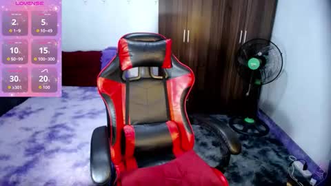 KENDRA online show from 11/27/25, 02:57