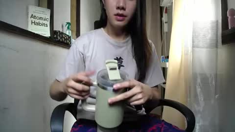 Snapshot of urasiantserika chatting on 12/10/24, 02:27 Erika online show from 12/10/24, 02:27