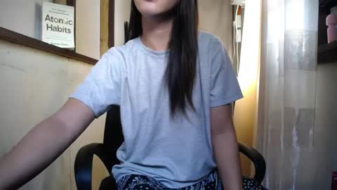 Snapshot of urasiantserika chatting on 01/23/25, 01:51 Erika online show from 01/23/25, 01:51