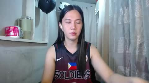 Snapshot of urasiantserika chatting on 10/30/25, 03:13 Erika online show from 10/30/25, 03:13