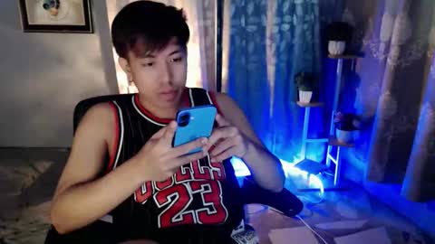 urasianwanker online show from 04/28/26, 03:06