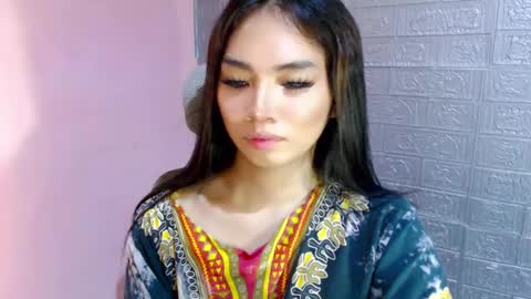 Clara online show from 12/27/24, 05:42