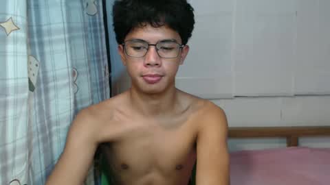 Snapshot of urbbyjosh chatting on 01/15/25, 04:43 joshua online show from 01/15/25, 04:43