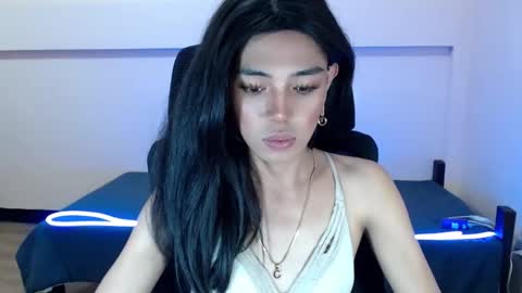 Miss alexa online show from 04/16/26, 07:42