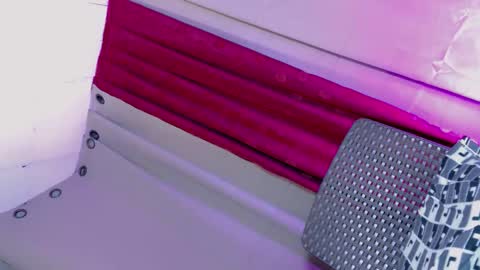 Snapshot of urbitch_haley69xx chatting on 09/24/25, 07:06 Haley Mhate online show from 09/24/25, 07:06