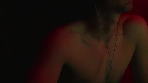 urboytoy_512 online show from 02/18/25, 05:20