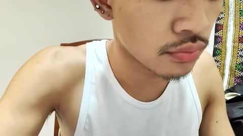 urbunnyboi online show from 05/18/26, 04:51