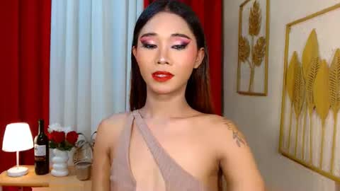 Snapshot of urcaptivatingmaria chatting on 10/18/25, 08:59 UrCaptivatingMaria online show from 10/18/25, 08:59