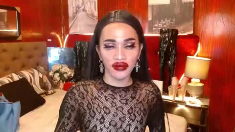 Snapshot of urcumgirlasiants chatting on 12/11/24, 09:01 KENDALL online show from 12/11/24, 09:01