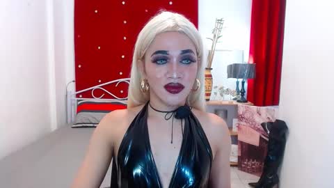 Snapshot of urcumgirlasiants chatting on 01/29/25, 12:02 KENDALL online show from 01/29/25, 12:02