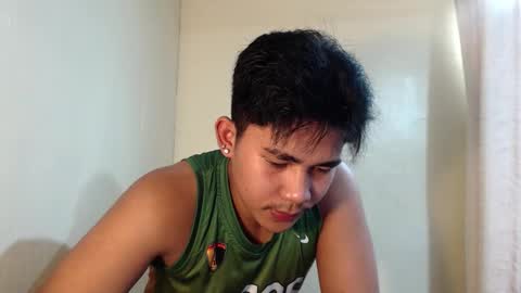 Snapshot of urcutie_asianboy chatting on 11/06/25, 06:14 KEN online show from 11/06/25, 06:14