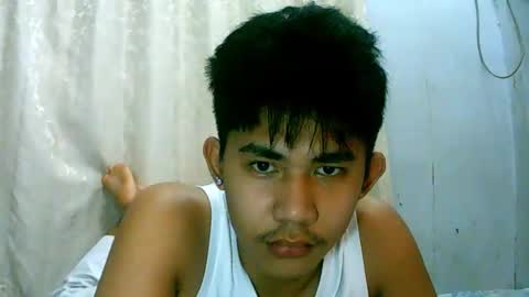 Snapshot of urcutie_asianboy chatting on 12/05/25, 06:22 KEN online show from 12/05/25, 06:22