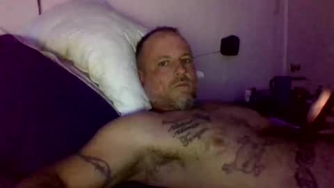 urdaddy875867 online show from 01/21/25, 01:50