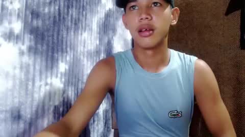 urdreamboy_clarin online show from 05/10/26, 04:17