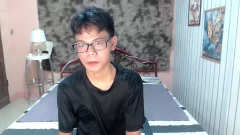 urdreamboy_doms online show from 05/03/26, 05:57