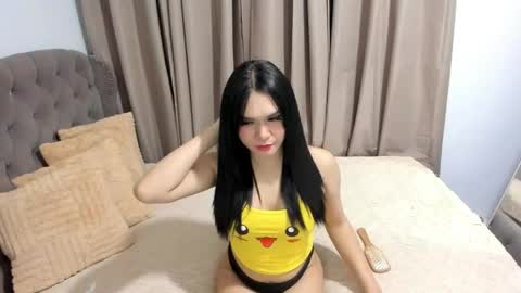 urdreamgirl4uxxxx online show from 06/06/26, 06:56