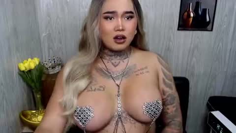 Snapshot of urfabtattooqueen chatting on 07/06/26, 03:36 Maxxie online show from 07/06/26, 03:36