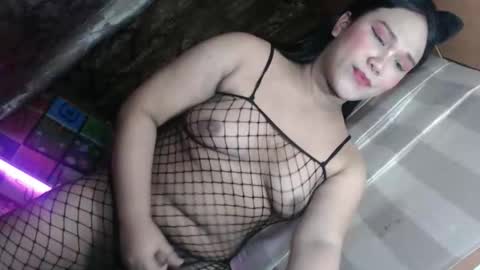 urfantasy_rabbylicious69 online show from 09/23/25, 12:30