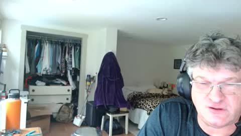 Gregor online show from 09/09/25, 04:39