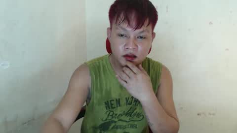 Snapshot of urfeet_jest chatting on 05/07/26, 04:34 jess online show from 05/07/26, 04:34