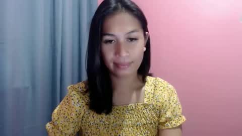 Snapshot of urgirlnabyx chatting on 02/17/25, 02:53 Call me naby online show from 02/17/25, 02:53