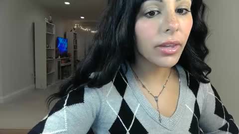 Snapshot of urgoddessmarla chatting on 10/13/25, 02:55 Goddess Marla online show from 10/13/25, 02:55