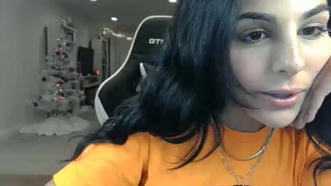 Snapshot of urgoddessmarla chatting on 10/28/25, 11:51 Goddess Marla online show from 10/28/25, 11:51